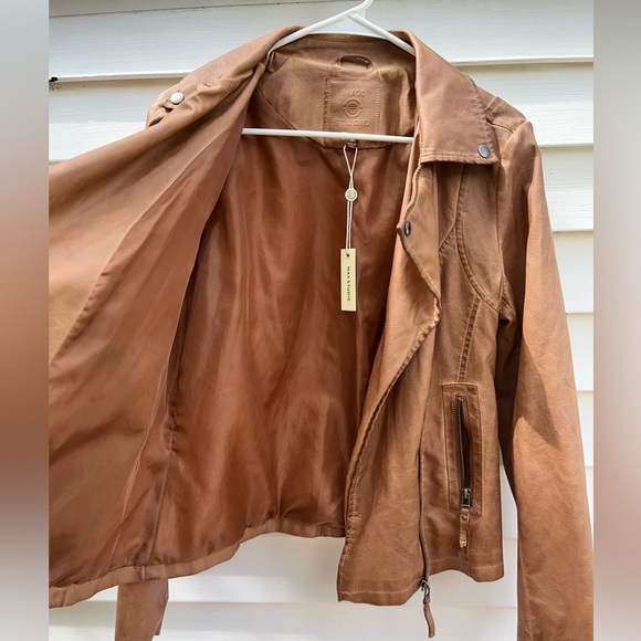 Max Studio Leather Biker Jacket-NEVER WORN - Picture 3 of 8